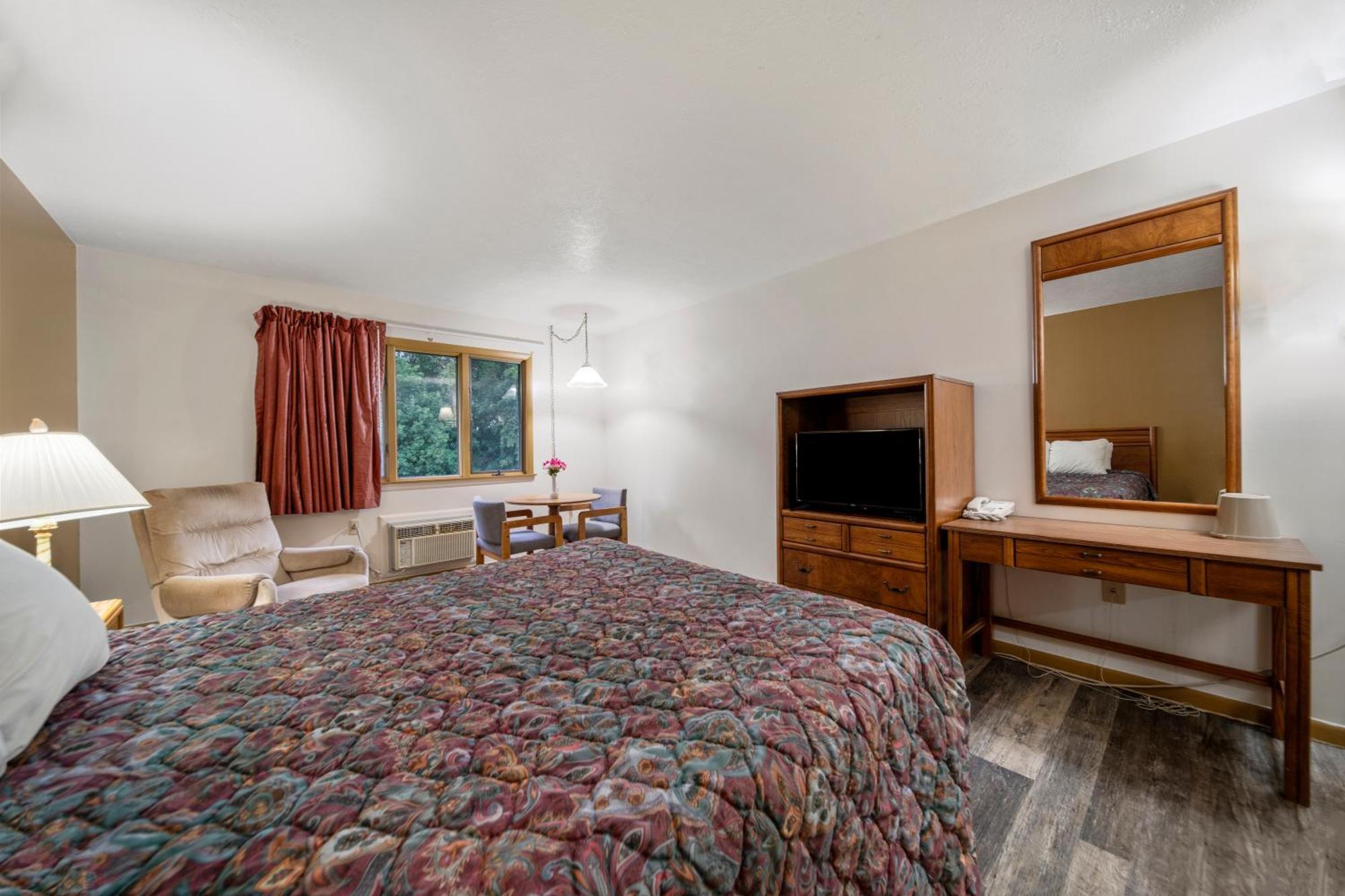 Executive Inn Cass City Екстериор снимка
