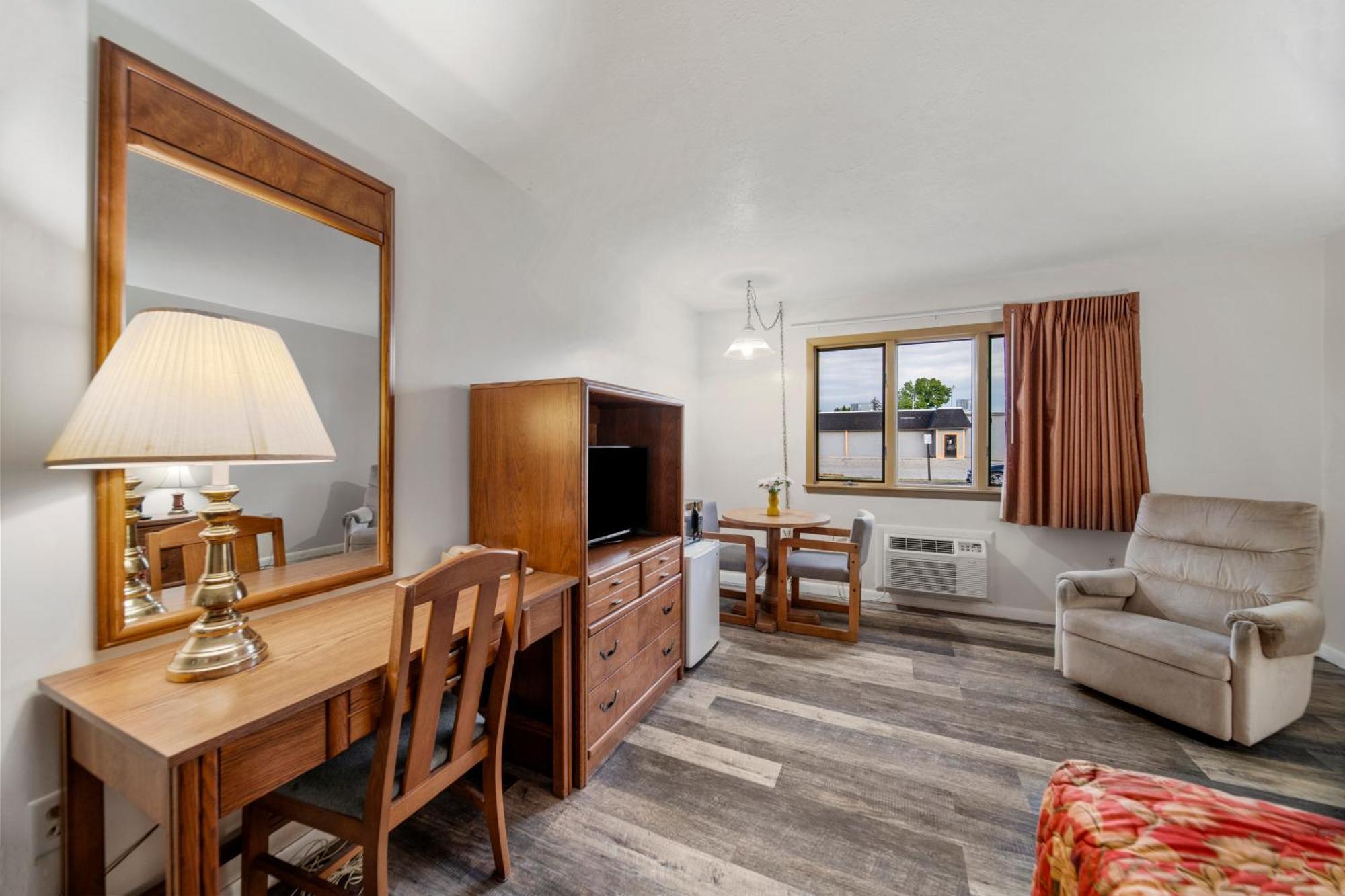 Executive Inn Cass City Екстериор снимка